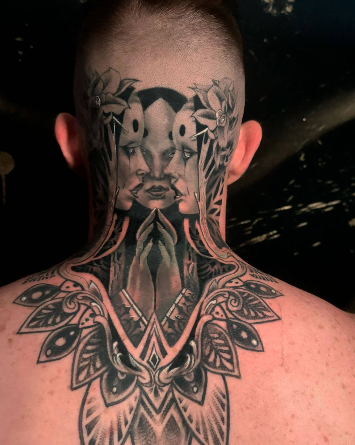 TATTOO-CUELLO.jpg