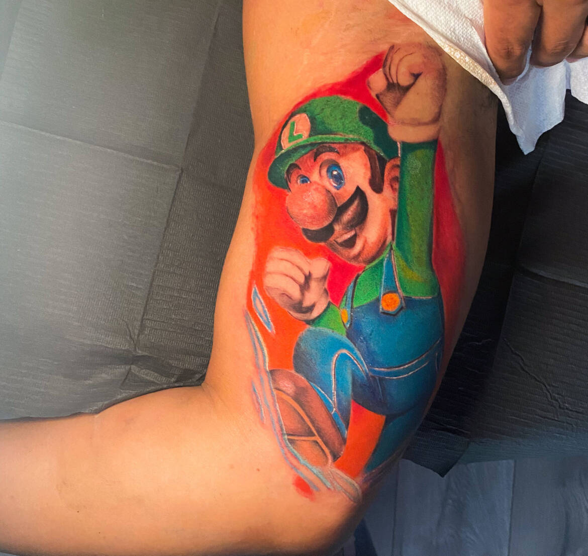 mario-bross-tattoo-scaled.jpg